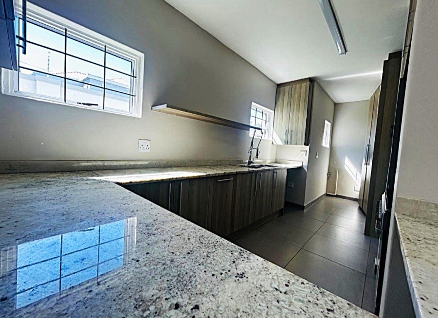  Bedroom Property for Sale in Berea Eastern Cape